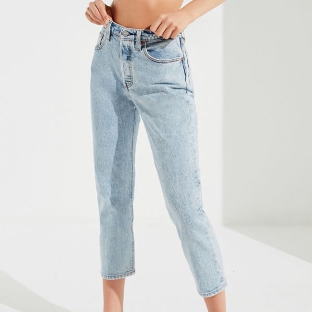 Levi’s 501 Cropped Skinny Jean